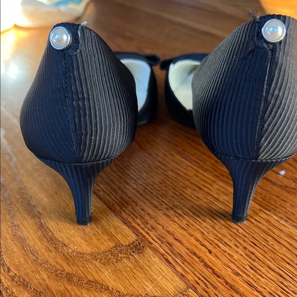 1901 Black Kitten Heel Women's Shoes - Picture 3 of 8